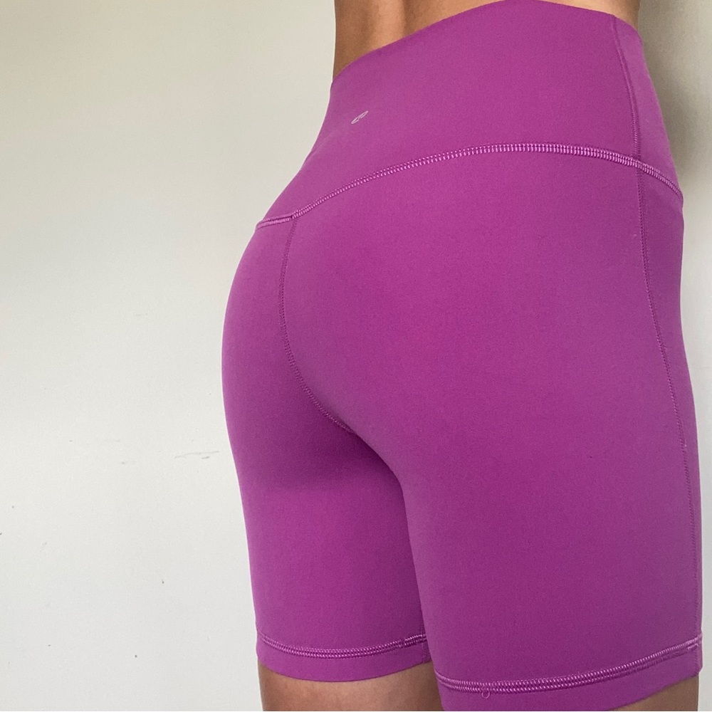 Lulu align shorts